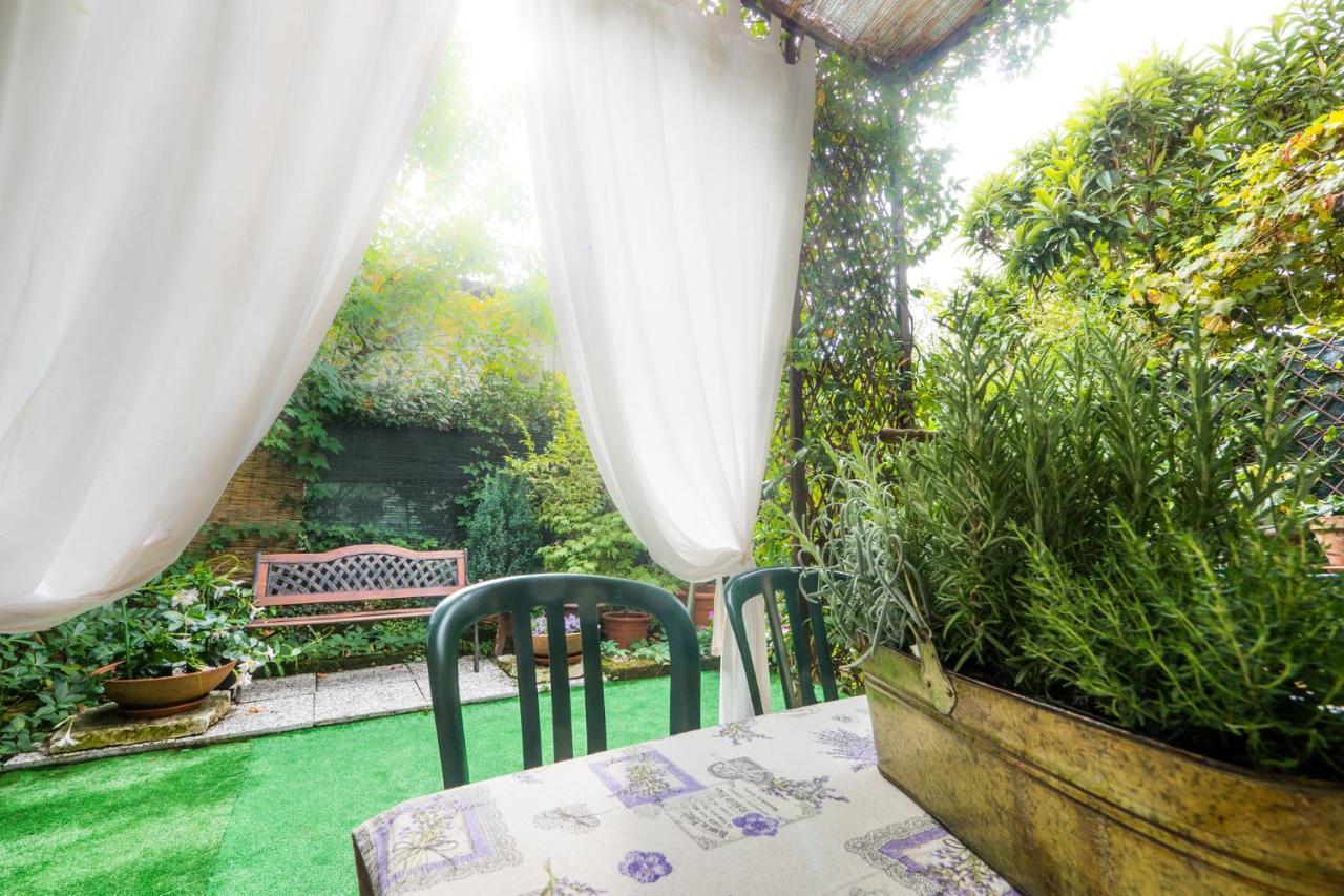 Garden Sweet House Desenzano Apartment Desenzano del Garda Exterior photo
