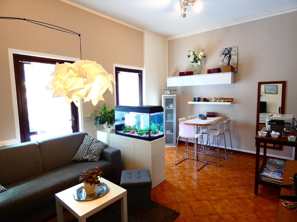 Garden Sweet House Desenzano Apartment Desenzano del Garda Exterior photo