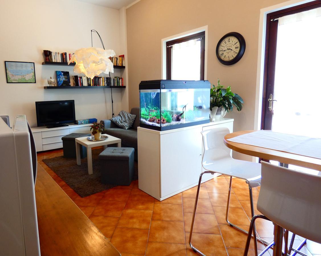 Garden Sweet House Desenzano Apartment Desenzano del Garda Exterior photo
